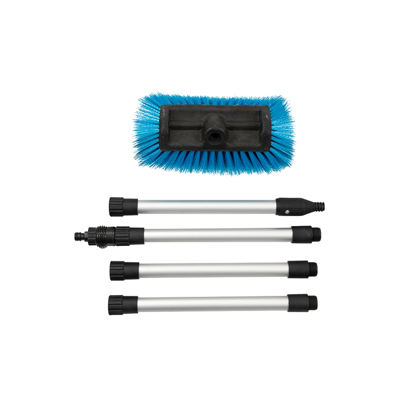 Which Type Of Car Wash Brush Is Best For Your Vehicle?